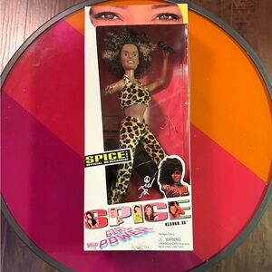 Spice Girls Doll in Leopard Print Outfit! Mel B! Scary spice! 1998.